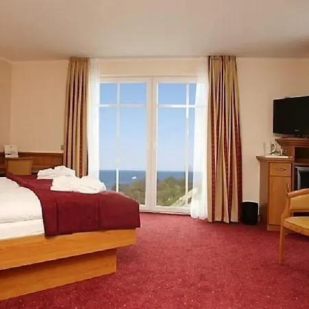 Hotel Kur- Und Wellness Monchgut 4*